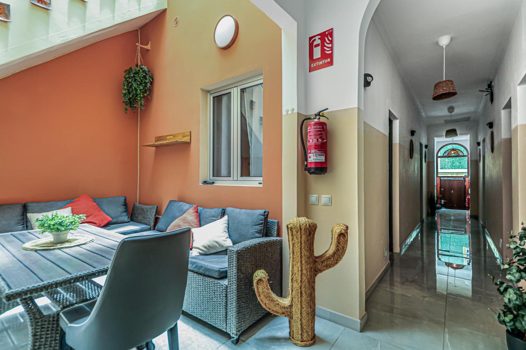 Urban San Roque With Solarium Ferienhaus